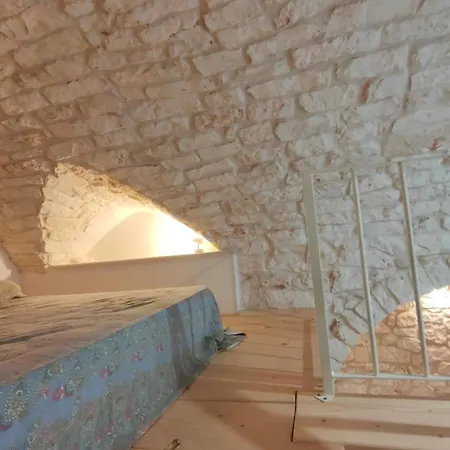 Lägenhet La Casetta Di Milu